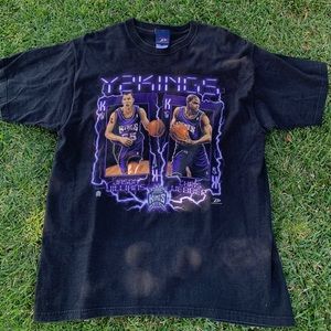 2000’s Pro Player Sacramento Kings T Shirt
